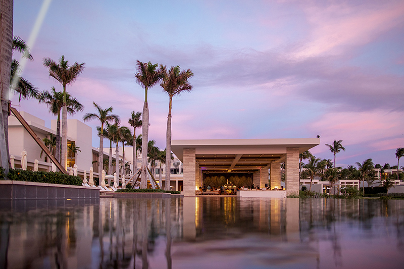 Four Seasons Anguilla, Helena of Brooklyn Blonde